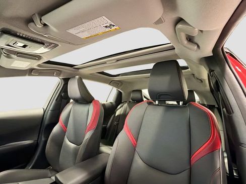 New 2026 Toyota Prius Plug-In Hybrid image 18