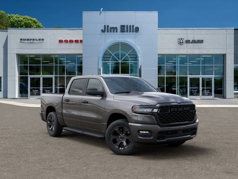 New 2026 RAM 1500 Express AWD/4WD image 5