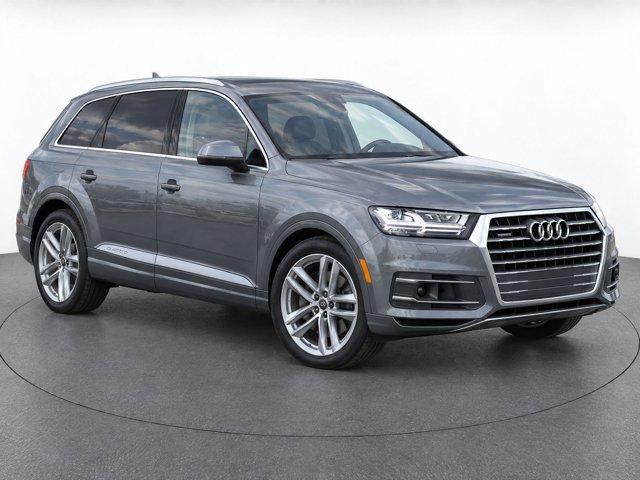 Used 2017 Audi Q7 3.0T Prestige AWD/4WD image 3