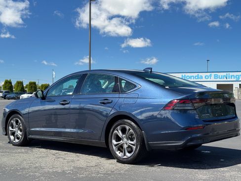 Used 2024 Honda Accord EX image 3