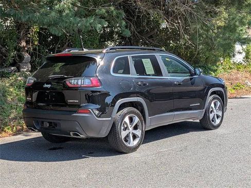 Certified 2022 Jeep Cherokee Limited image 6