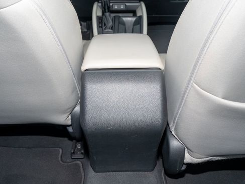 Certified 2023 Honda Accord EX image 18