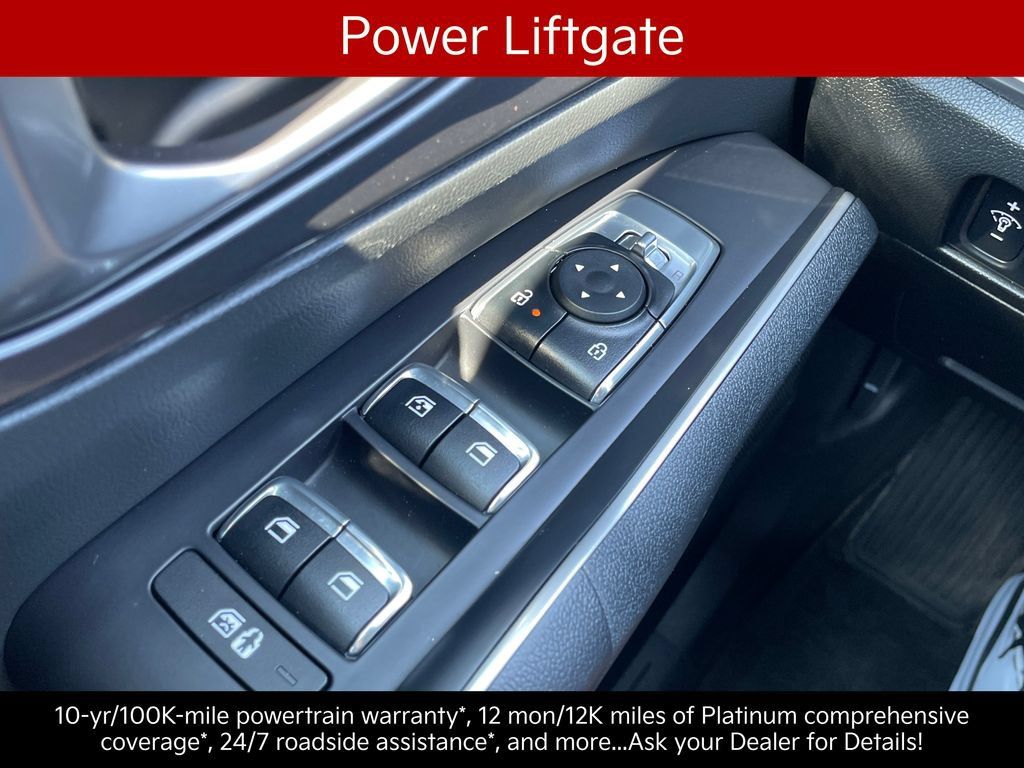 Certified 2025 Kia Sorento EX w/ Panoramic Sunroof Package AWD/4WD image 24