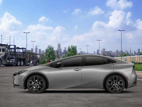 New 2026 Toyota Prius XLE image 34