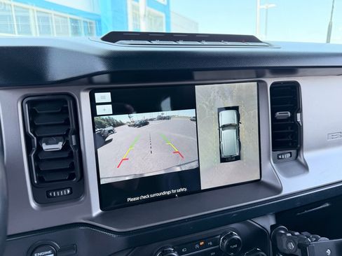 Used 2021 Ford Bronco First Edition AWD/4WD image 14