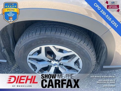 Used 2023 Subaru Forester Premium AWD/4WD image 9