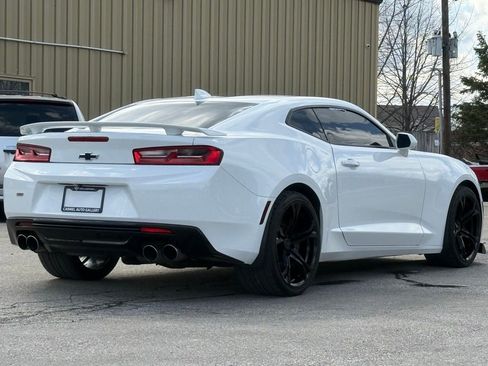 Used 2018 Chevrolet Camaro SS image 5