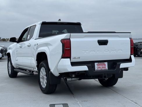 New 2026 Toyota Tacoma SR5 AWD/4WD image 12