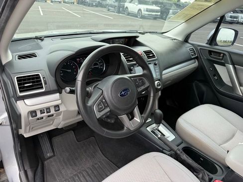Used 2017 Subaru Forester 2.5i Premium AWD/4WD image 13