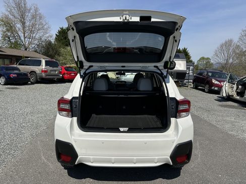 Used 2022 Subaru Crosstrek 2.5i Limited w/ Moonroof Package 2 image 13