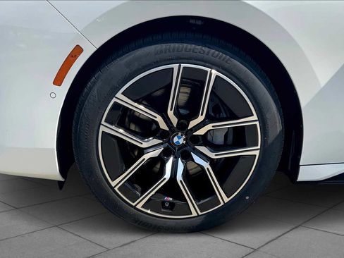 New 2026 BMW 740i 740i image 12