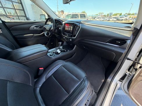 Used 2019 Chevrolet Traverse Premier AWD/4WD image 13