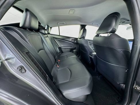 Used 2020 Toyota Prius Prime XLE FWD image 27