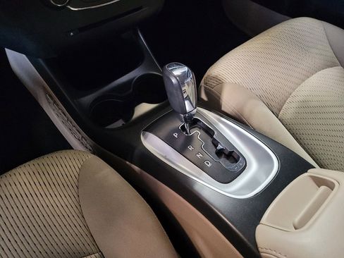 Used 2019 Dodge Journey SE w/ Premium Group image 26