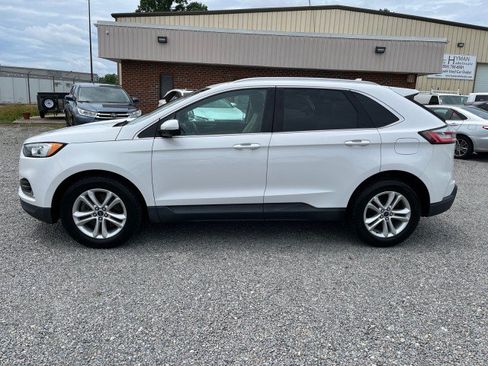 Used 2019 Ford Edge SEL w/ Equipment Group 201A AWD/4WD image 10