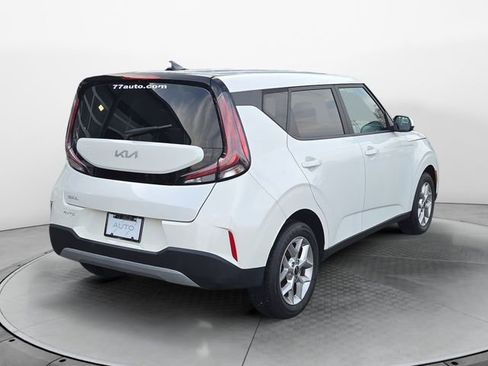 Used 2024 Kia Soul LX w/ Option Group 015 image 5