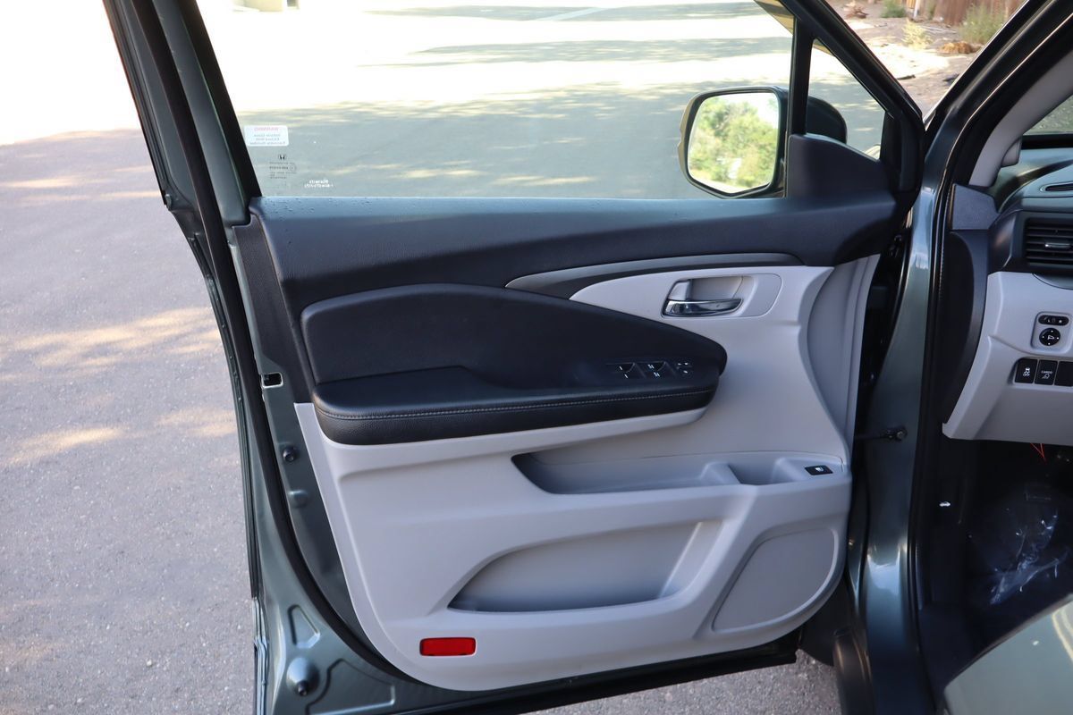 Used 2019 Honda Ridgeline RTL image 23
