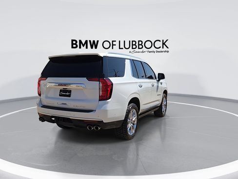 Used 2023 GMC Yukon Denali w/ Advanced Technology Package AWD/4WD image 8