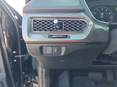 Certified 2025 Acura Integra image 23