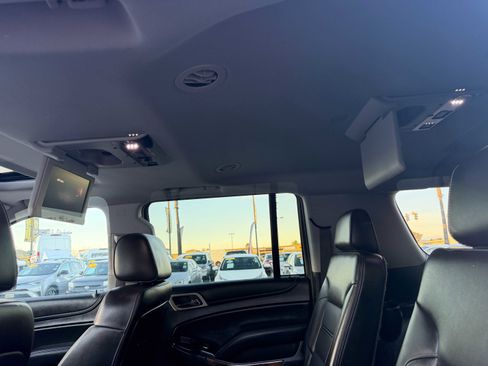 Used 2015 GMC Yukon XL Denali w/ Open Road Package image 18