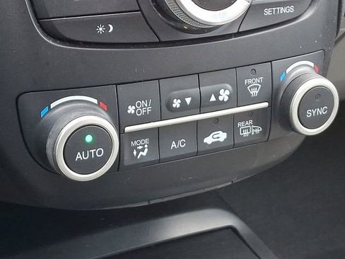 Used 2016 Acura RDX AWD w/ Technology Package image 16