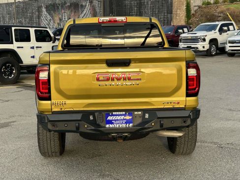 Used 2024 GMC Canyon AT4 w/ Technology Package AWD/4WD image 6