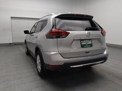 Used 2019 Nissan Rogue S w/ Special Edition Package FWD image 5