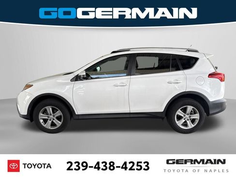 Used 2013 Toyota RAV4 XLE FWD image 3