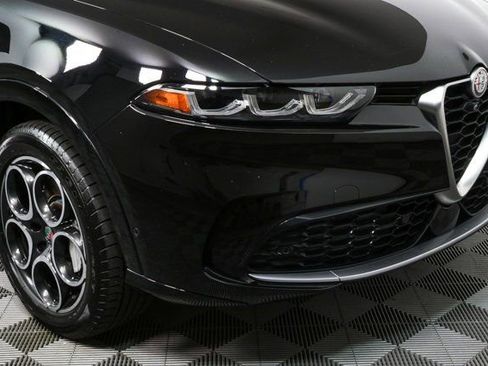 Used 2024 Alfa Romeo Tonale Ti image 39