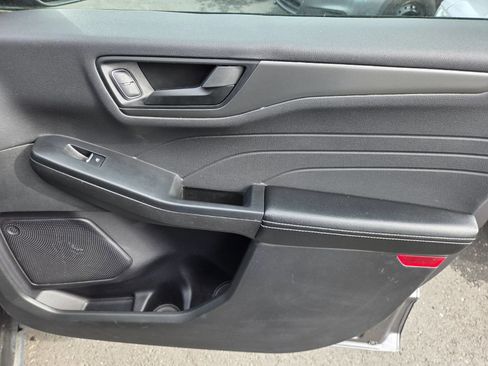 Used 2024 Ford Escape Active image 15