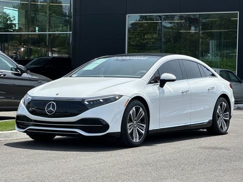 Used 2023 Mercedes-Benz EQS 450+ Sedan image 8