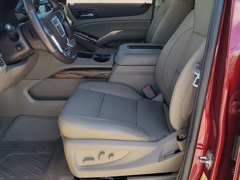 Used 2019 GMC Yukon SLT w/ Premium Edition AWD/4WD image 6