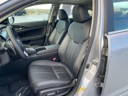 Used 2019 Honda Insight Touring image 16