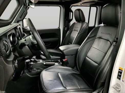 Used 2023 Jeep Wrangler Sahara w/ Cold Weather Group image 24