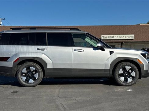 New 2026 Hyundai Santa Fe SEL image 5