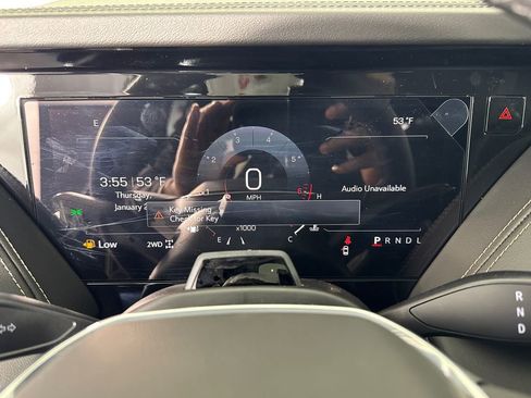 New 2026 GMC Yukon XL Elevation w/ Elevation Premium Package image 29