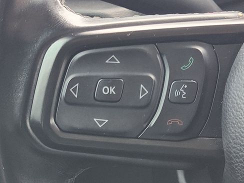 Used 2021 Jeep Gladiator Sport AWD/4WD image 26