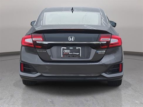 Used 2018 Honda Clarity Touring image 5