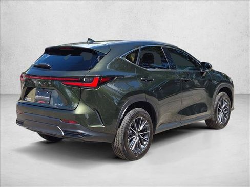 Certified 2025 Lexus NX 250 FWD w/ Accessory Package (Z1) image 5