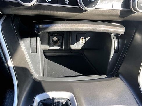 Used 2018 Honda Accord LX image 32