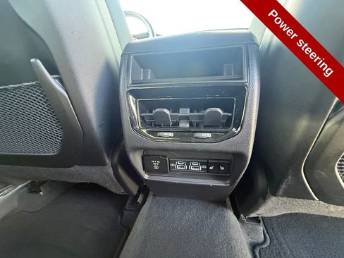 Used 2023 Jeep Grand Cherokee Limited w/ Black Appearance Package image 44