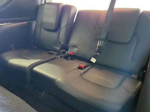 Used 2024 INFINITI QX80 Sensory w/ Cargo Package AWD/4WD image 27