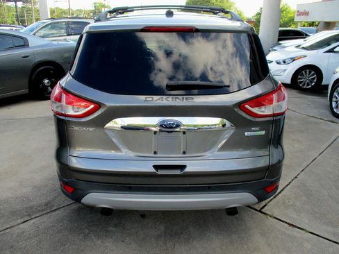 Used 2014 Ford Escape SE w/ SE Chrome Package image 7
