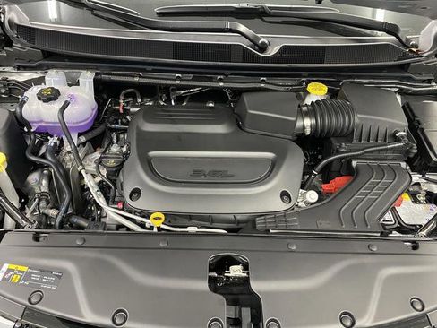 New 2026 Chrysler Pacifica Limited w/ S Appearance Package AWD/4WD image 43
