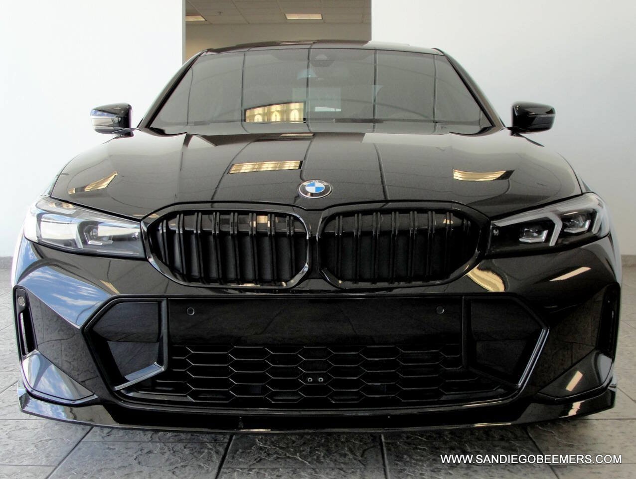 Used 2023 BMW 330i Sedan w/ M Sport Package RWD image 24