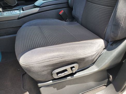 Used 2014 Nissan Armada SV AWD/4WD image 16
