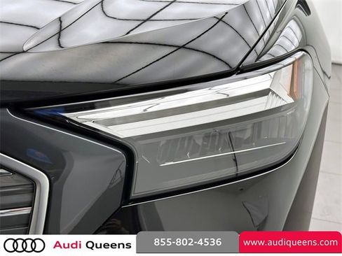 Used 2025 Audi Q4 e-tron Premium Plus w/ Premium Plus image 7