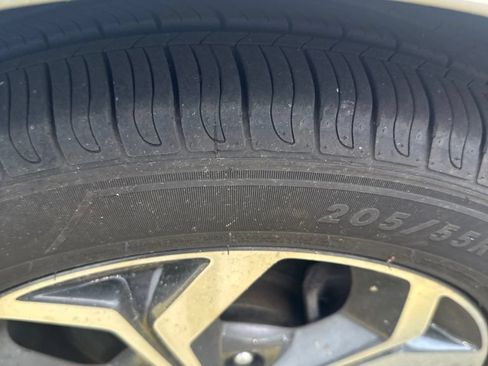 Used 2021 Kia Forte LXS FWD image 5