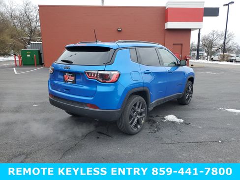 New 2026 Jeep Compass Latitude image 4