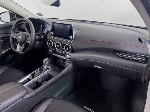 Certified 2024 Nissan Sentra SR w/ SR Premium Package image 26